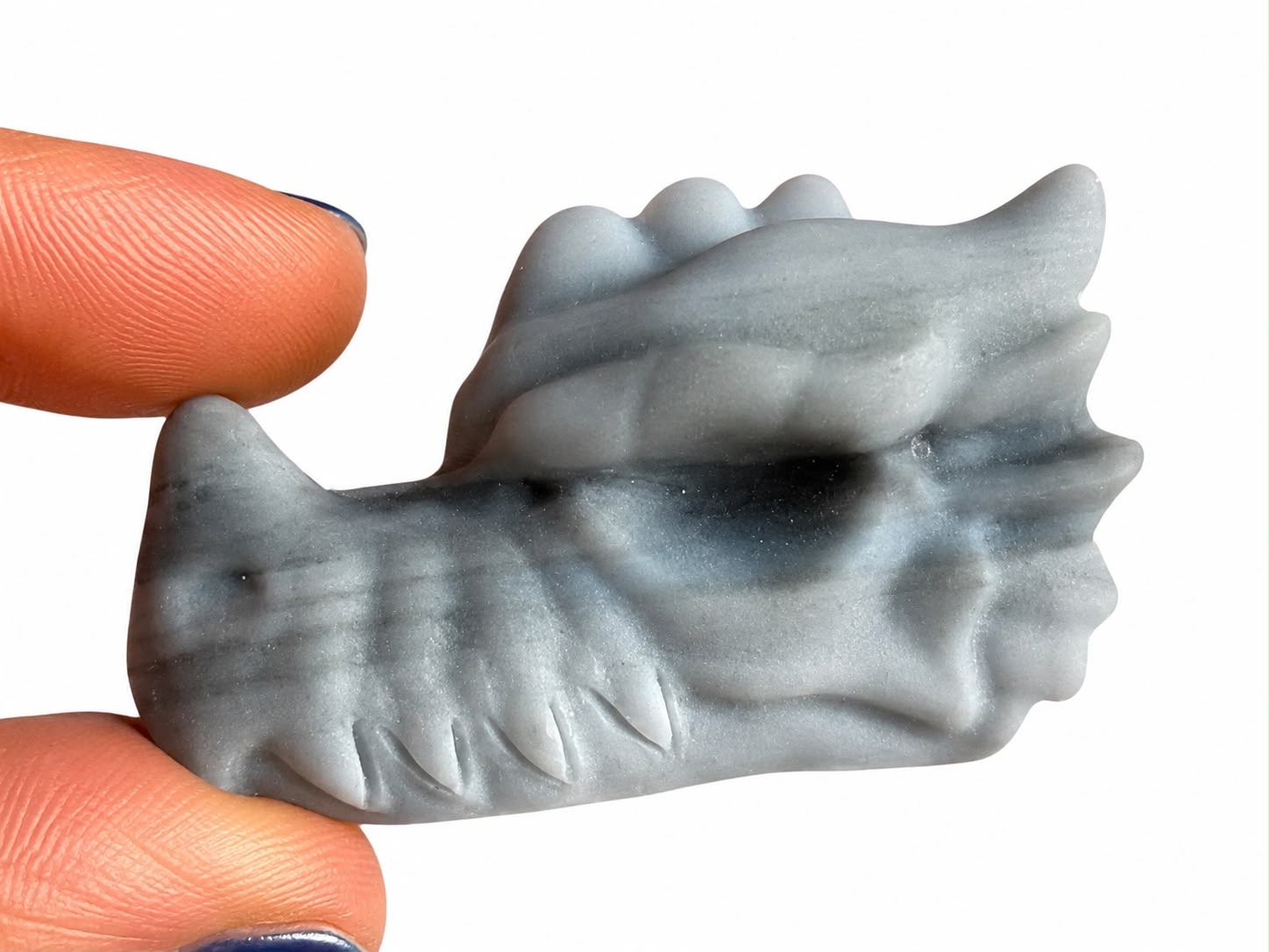 Tai chi natural crystal dragon head carving
