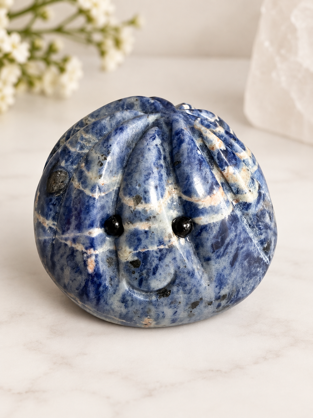 Sodalite dumpling carving